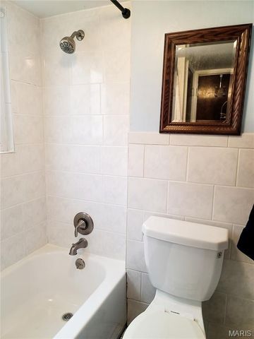 9926 Cambria Drive, Moline Acres, MO 63136