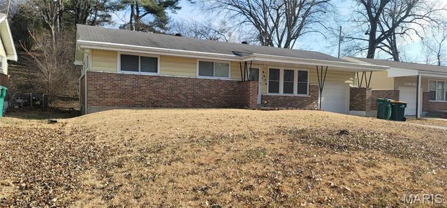 9926 Cambria Drive, Moline Acres, MO 63136
