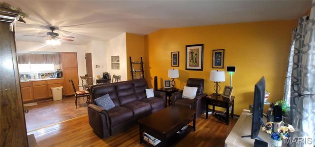 9926 Cambria Drive, Moline Acres, MO 63136