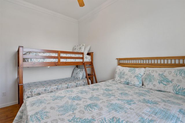 872 O Neil Road, Crystal Beach, TX 77650