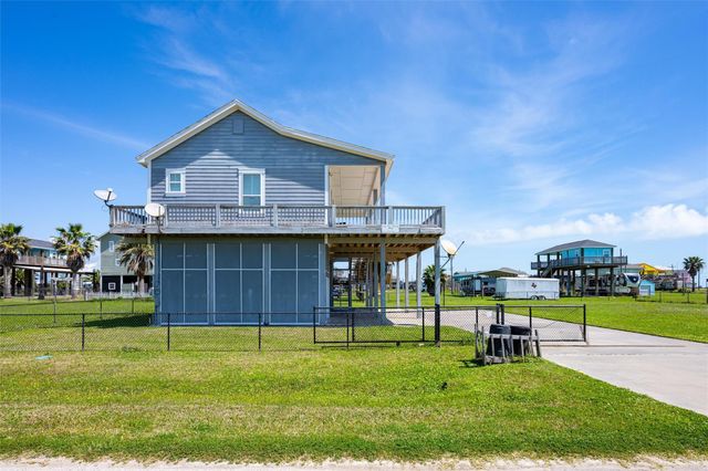 872 O Neil Road, Crystal Beach, TX 77650