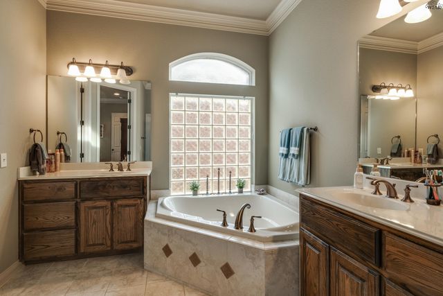 4905 SILVER CREST DRIVE, Wichita Falls, TX 76310