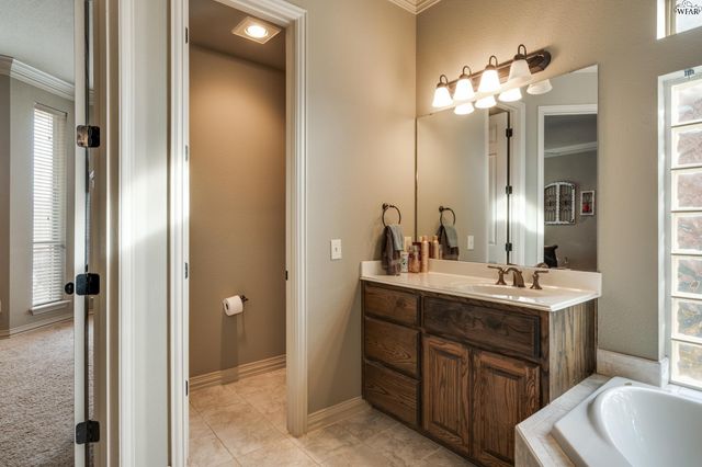 4905 SILVER CREST DRIVE, Wichita Falls, TX 76310