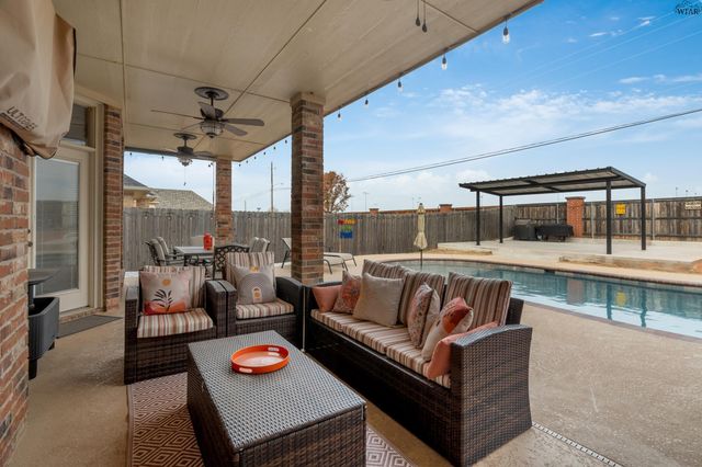 4905 SILVER CREST DRIVE, Wichita Falls, TX 76310