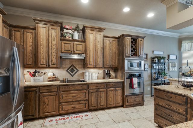 4905 SILVER CREST DRIVE, Wichita Falls, TX 76310