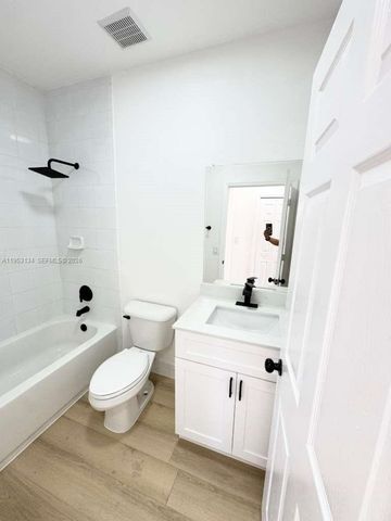 10848 SW 243rd St, Homestead, FL 33032