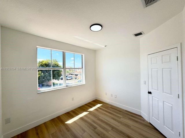 10848 SW 243rd St, Homestead, FL 33032