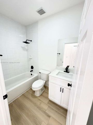 10848 SW 243rd St, Homestead, FL 33032