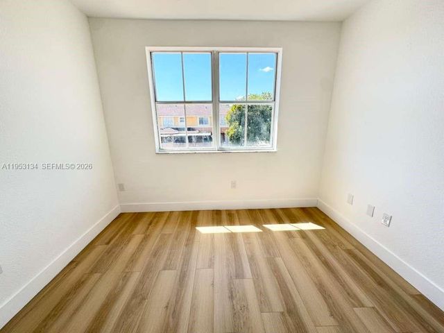 10848 SW 243rd St, Homestead, FL 33032