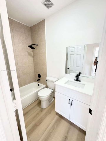 10848 SW 243rd St, Homestead, FL 33032