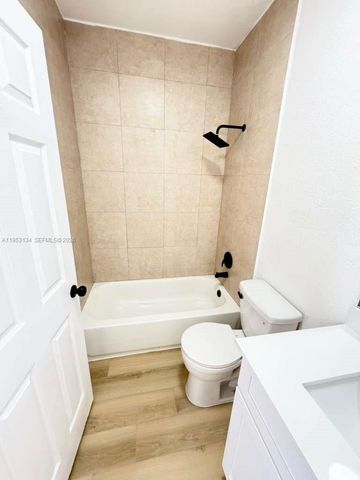 10848 SW 243rd St, Homestead, FL 33032