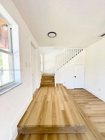 10848 SW 243rd St, Homestead, FL 33032