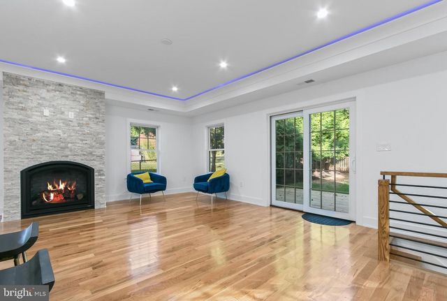 10305 ARMORY AVE, Kensington, MD 20895