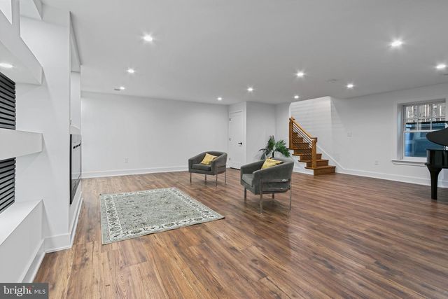 10305 ARMORY AVE, Kensington, MD 20895