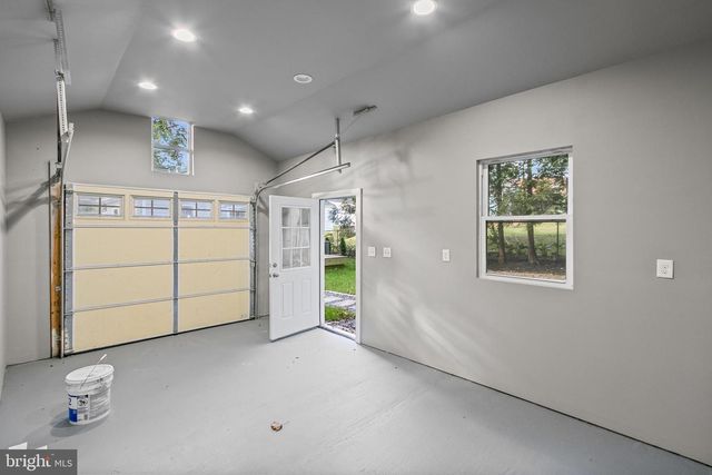 10305 ARMORY AVE, Kensington, MD 20895