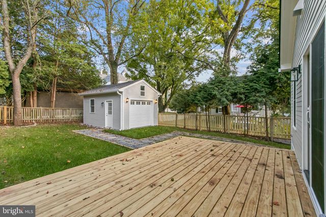 10305 ARMORY AVE, Kensington, MD 20895