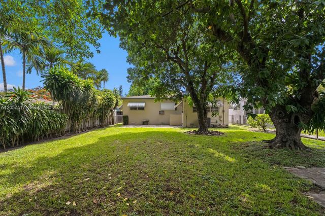 3745 SW 62nd Court, Miami, FL 33155
