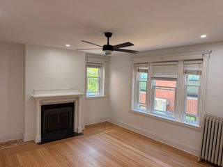 1768 Beacon 4, Brookline, MA 02445