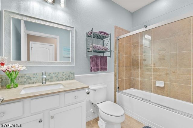 3147 Walnut Grove LN, Alva, FL 33920