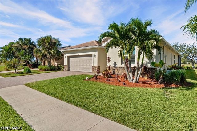 3147 Walnut Grove LN, Alva, FL 33920