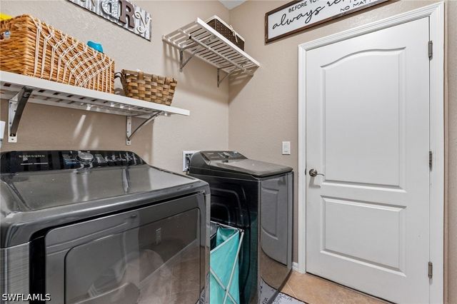 3147 Walnut Grove LN, Alva, FL 33920