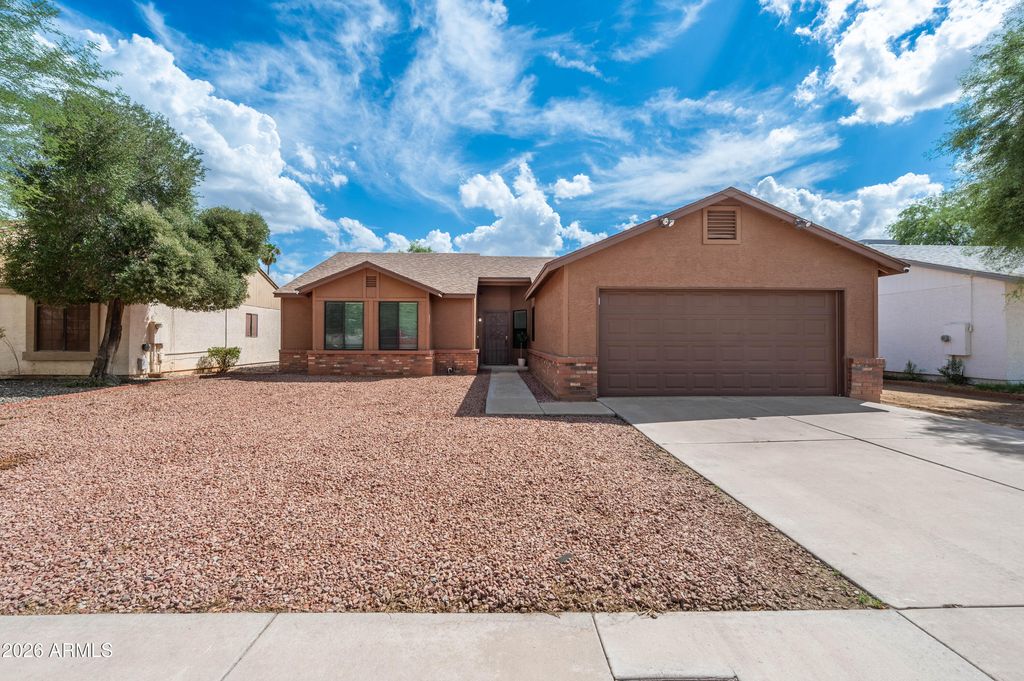 7425 W OCOTILLO Road, Glendale, AZ 85303 — photo 3