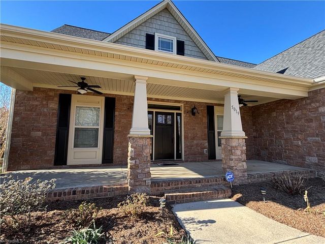 5019 Peppertree Road, Clemmons, NC 27012