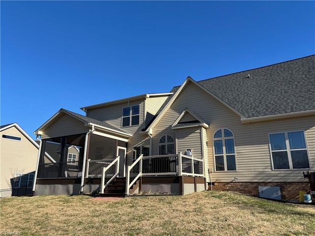 5019 Peppertree Road, Clemmons, NC 27012