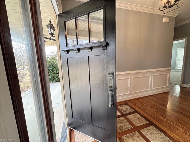 5019 Peppertree Road, Clemmons, NC 27012