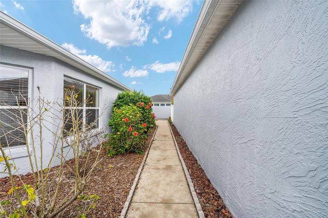 1928 PEACHTREE AVENUE, The Villages, FL 32162