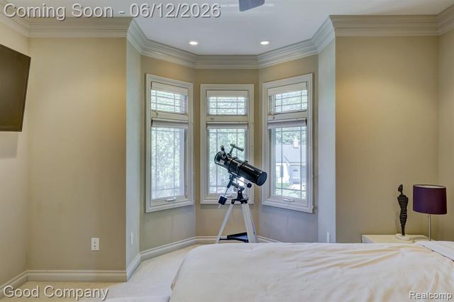 721 S Kenwood Avenue, Royal Oak, MI 48067