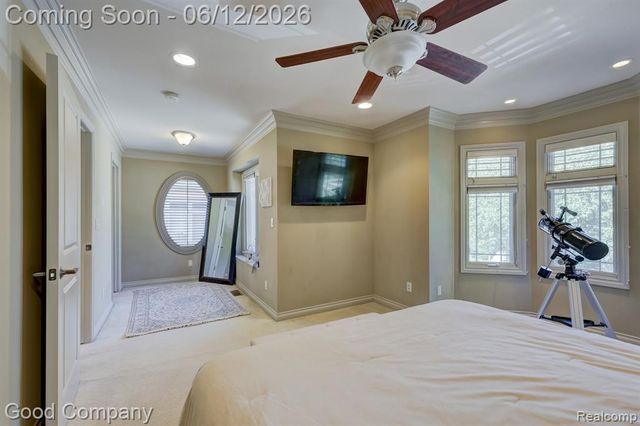 721 S Kenwood Avenue, Royal Oak, MI 48067
