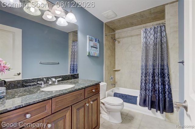 721 S Kenwood Avenue, Royal Oak, MI 48067
