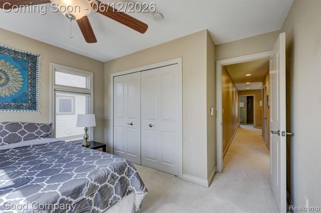 721 S Kenwood Avenue, Royal Oak, MI 48067