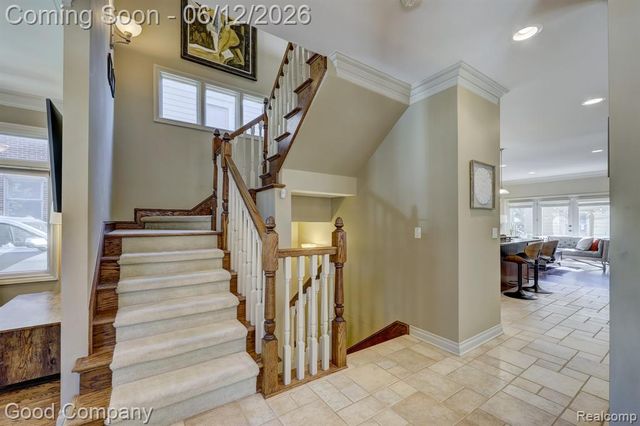 721 S Kenwood Avenue, Royal Oak, MI 48067