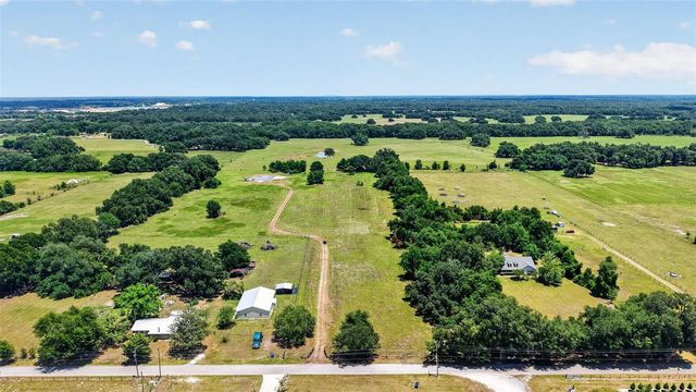 7755 CR 714, Center Hill, FL 33514