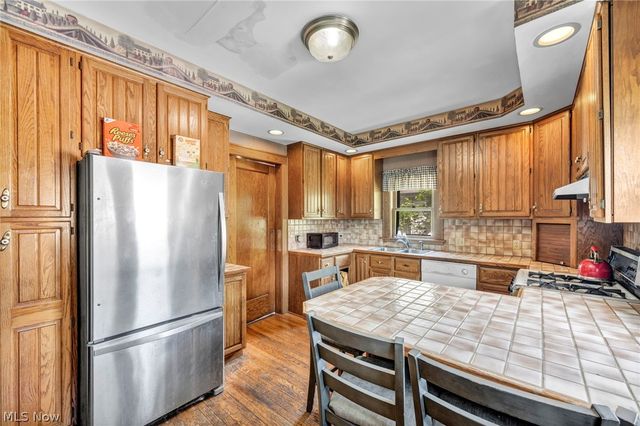732 Robbins Avenue, Niles, OH 44446