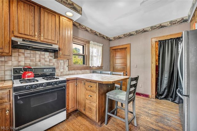 732 Robbins Avenue, Niles, OH 44446
