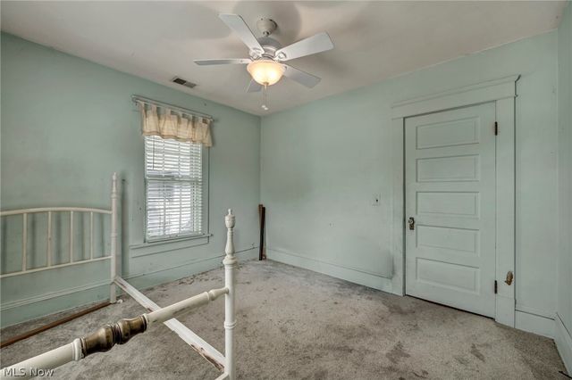732 Robbins Avenue, Niles, OH 44446