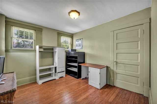 732 Robbins Avenue, Niles, OH 44446