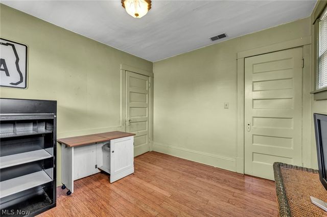 732 Robbins Avenue, Niles, OH 44446