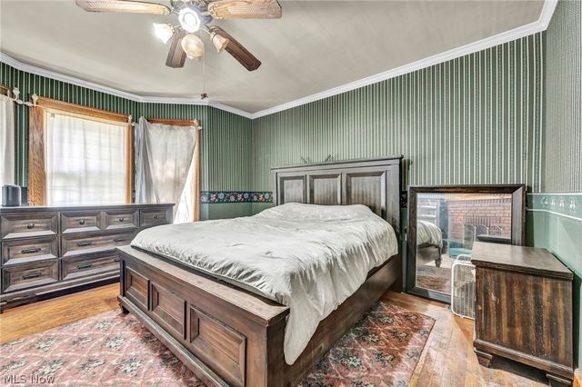 732 Robbins Avenue, Niles, OH 44446