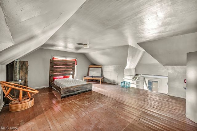 732 Robbins Avenue, Niles, OH 44446
