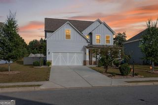 140 Camdale Court, Mcdonough, GA 30252