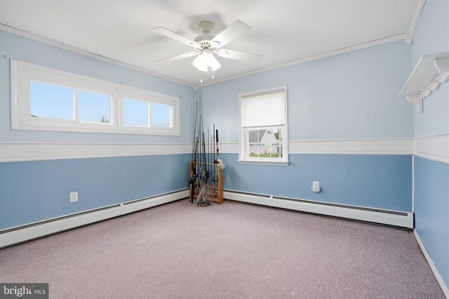 55 CANOEBIRCH RD, Levittown, PA 19057
