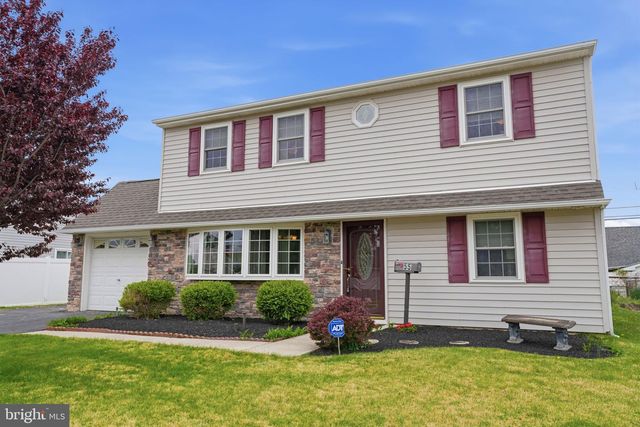 55 CANOEBIRCH RD, Levittown, PA 19057