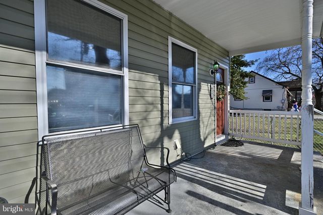 617 W 2ND ST, Florence, NJ 08518