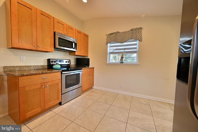 617 W 2ND ST, Florence, NJ 08518