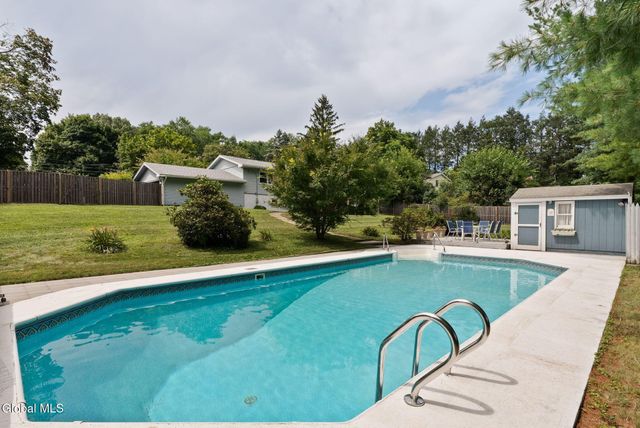 212 Route 9h, Claverack, NY 12534