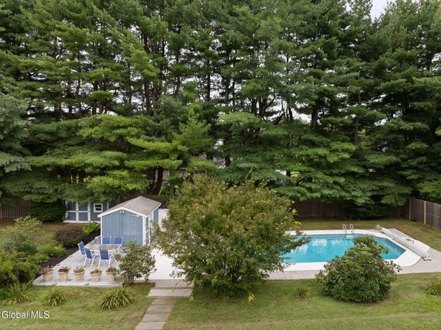 212 Route 9h, Claverack, NY 12534